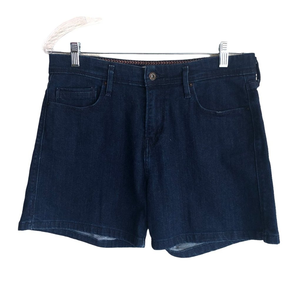 Levi's Women's Dark Wash Denim Jean Shorts Size 8 Stretch Cotton Elastane Casual